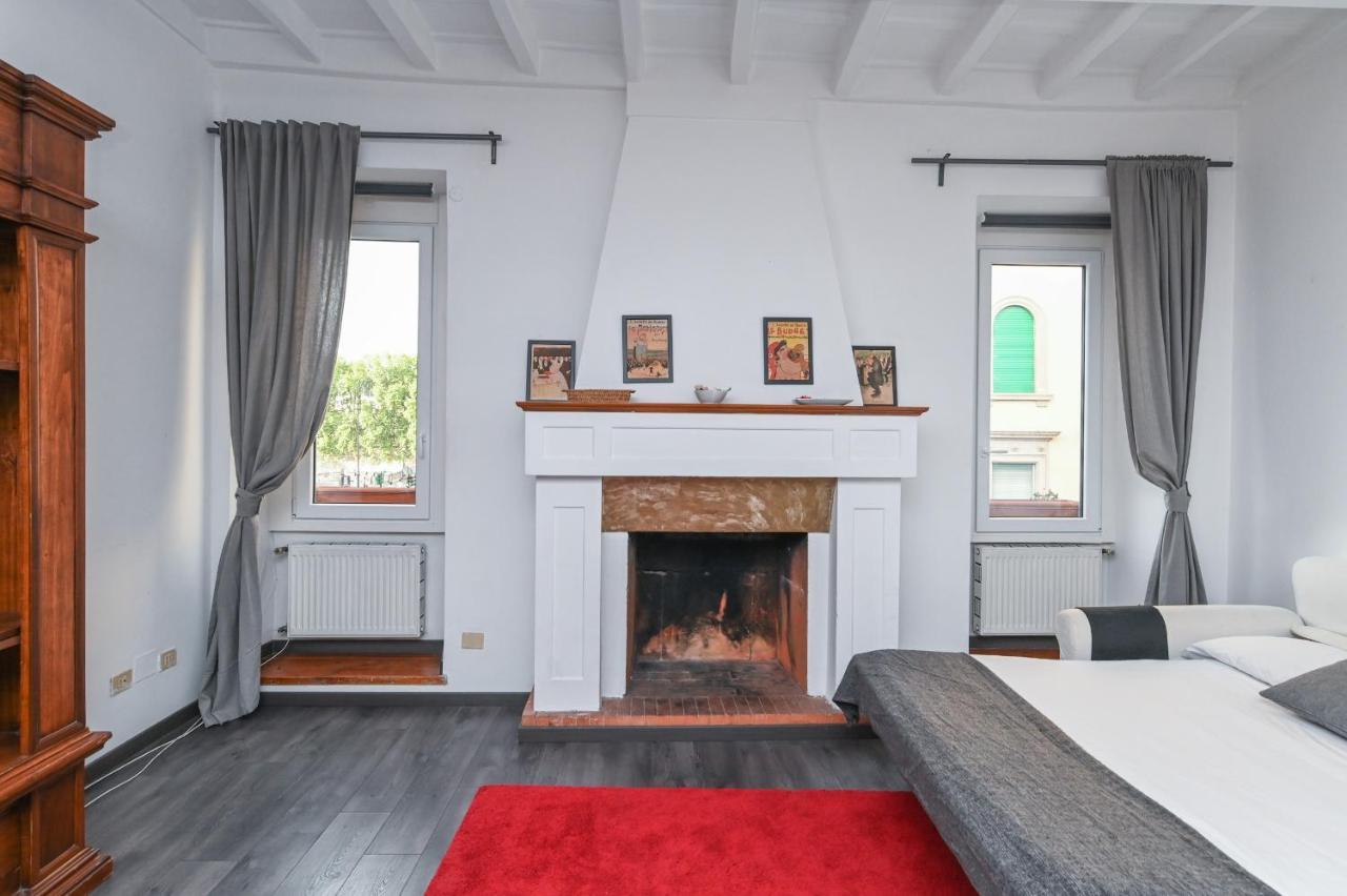 Gorgeous Trastevere Loft On The River Roma Eksteriør bilde